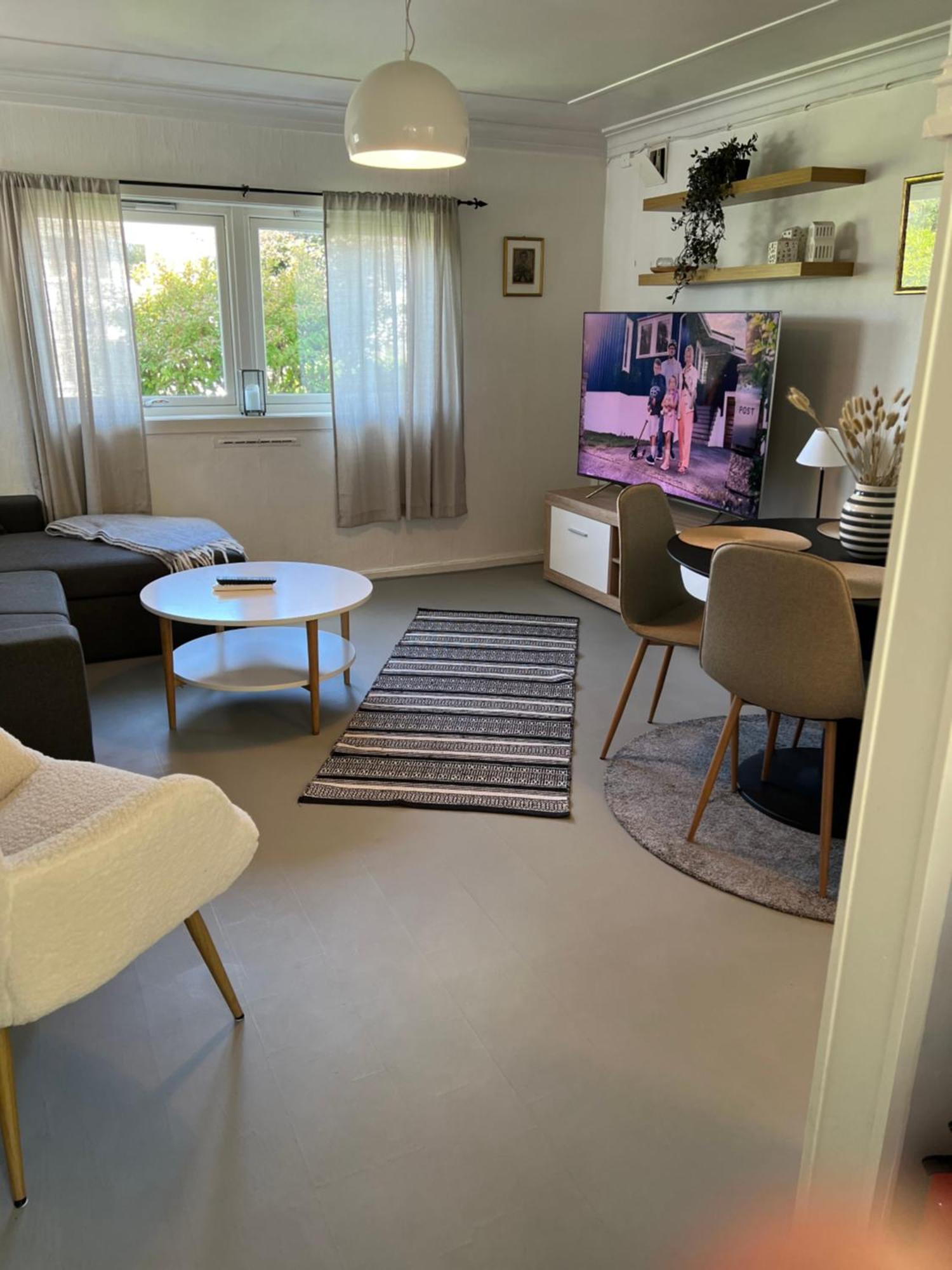 Lite Hus Med Egen Inngang - Sentral Beliggenhet Haugesund Exterior foto